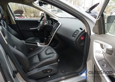 2012 Volvo Xc60 3.2 Premier from USA, damaged, VIN YV4940DL2C2252225